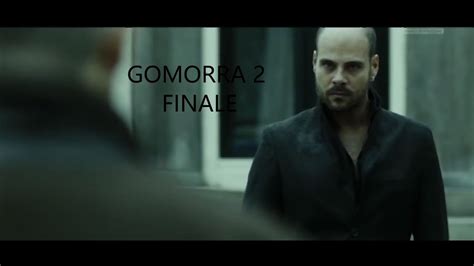 Gomorra 2, la scena di Scianel col vibratore d'oro fa il giro del web